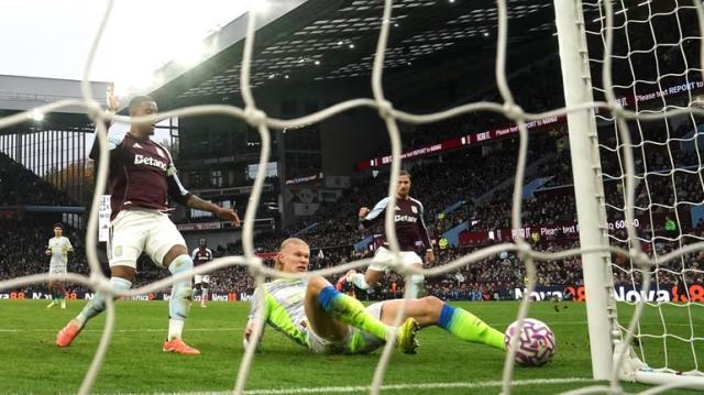 1761502555705092487.jpg 1761502547187.jpg