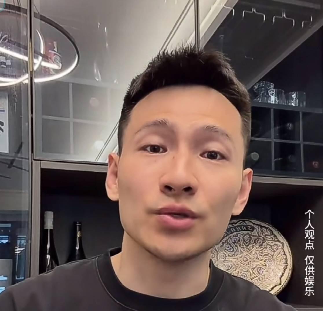 开云体育APP下载-杨笑天:卡佩罗曾下放特谢拉,还说对小贝、大罗也这么干过